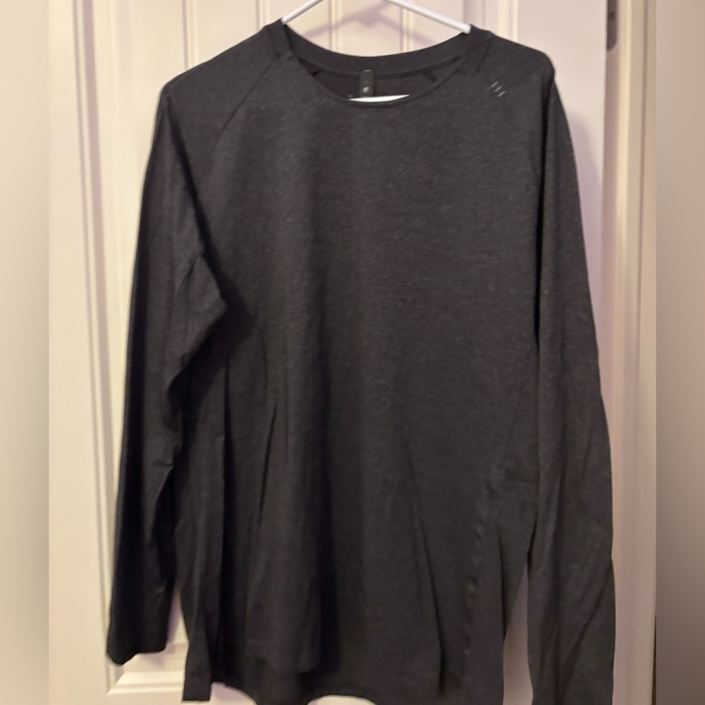 Lululemon Charcoal Long Sleeve Tee